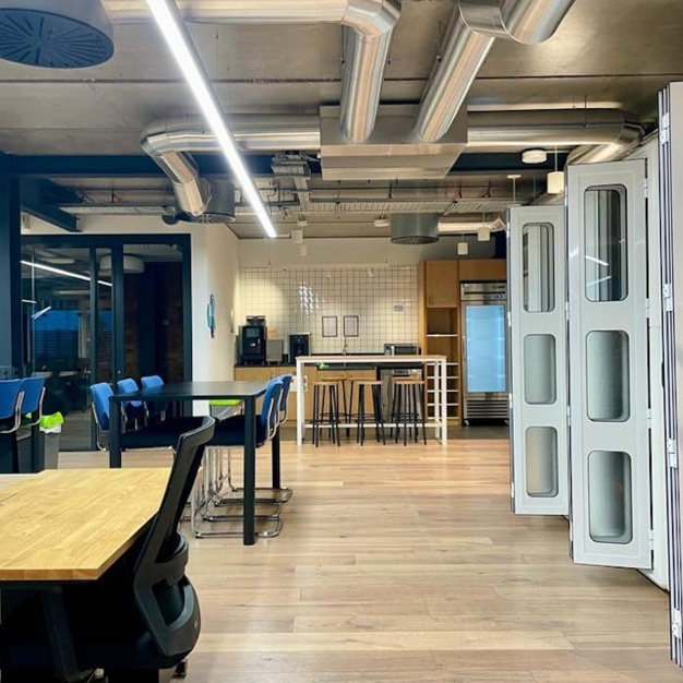 Private workspace in Meard Street, Kontor (Soho)