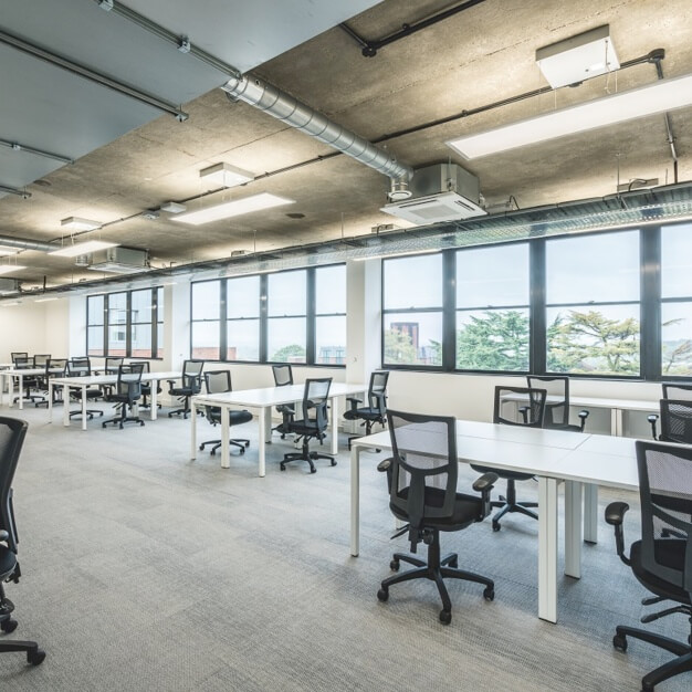 Private workspace, High Street, Regus in Southgate