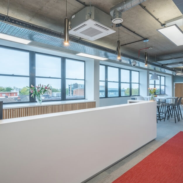 Reception - High Street, Regus in Southgate