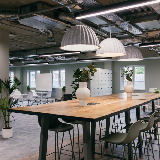 Breakout area at Southwark Bridge Road, Knotel in London