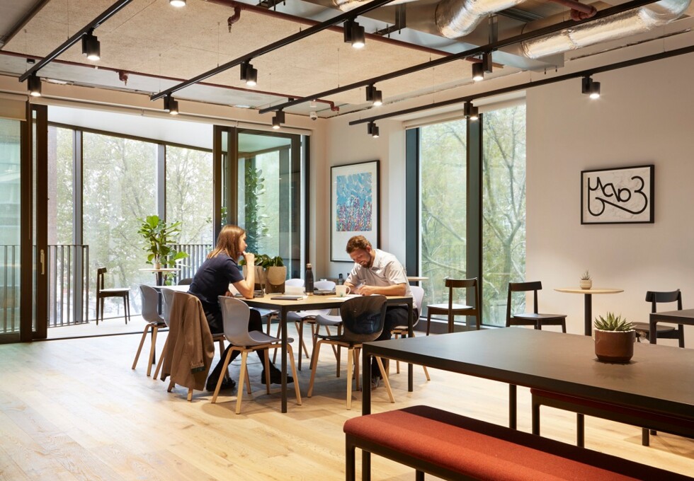 Breakout area for clients - Southwark Bridge Road, FORA in London