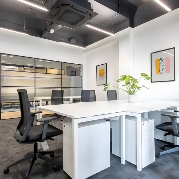 Private workspace, Blackfriars Road, Lenta in Southwark