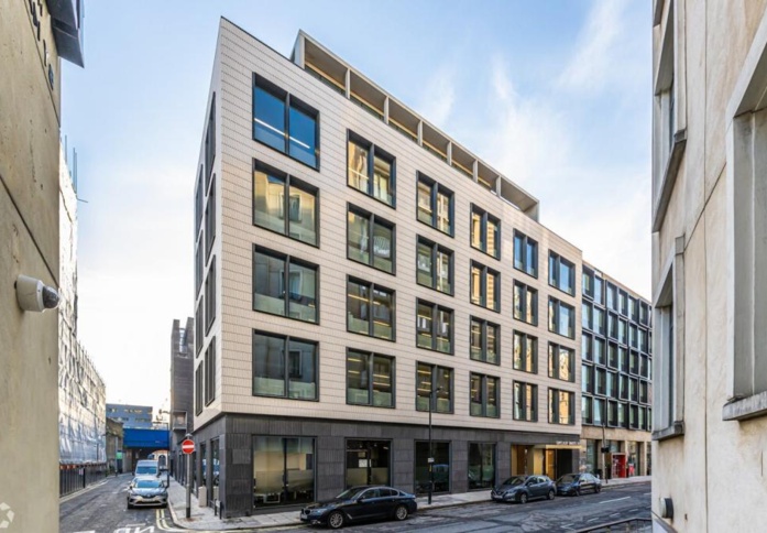 The building at Lavington Street, Situu in Southwark