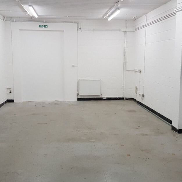 Unfurnished workspace: Glasshill Street, Lenta, Southwark