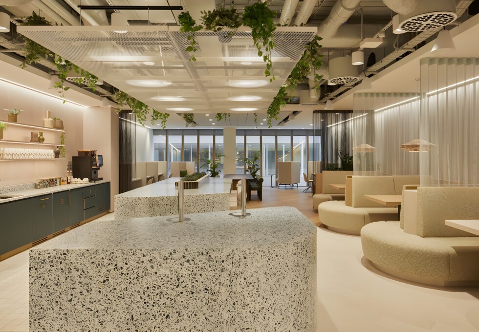 Breakout space for clients - Watling Street, Land Securities Group PLC in St Paul's