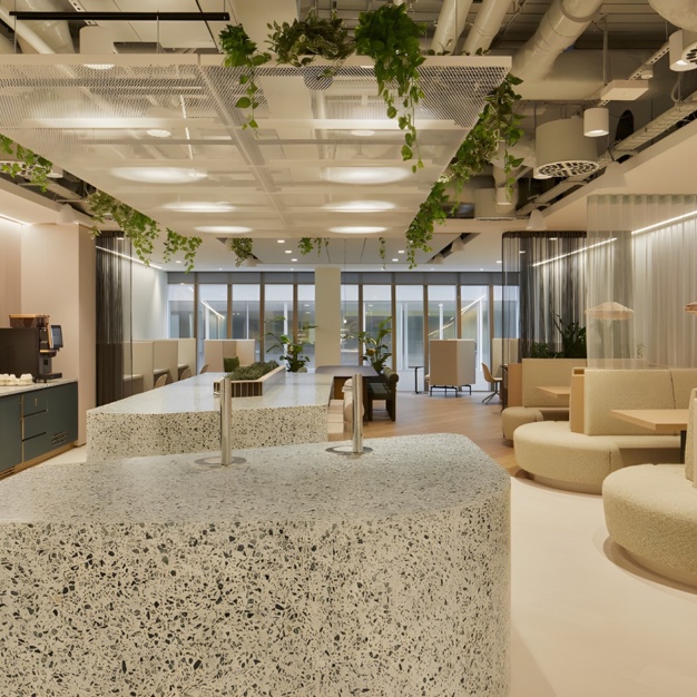 Breakout space for clients - Watling Street, Land Securities Group PLC in St Paul's