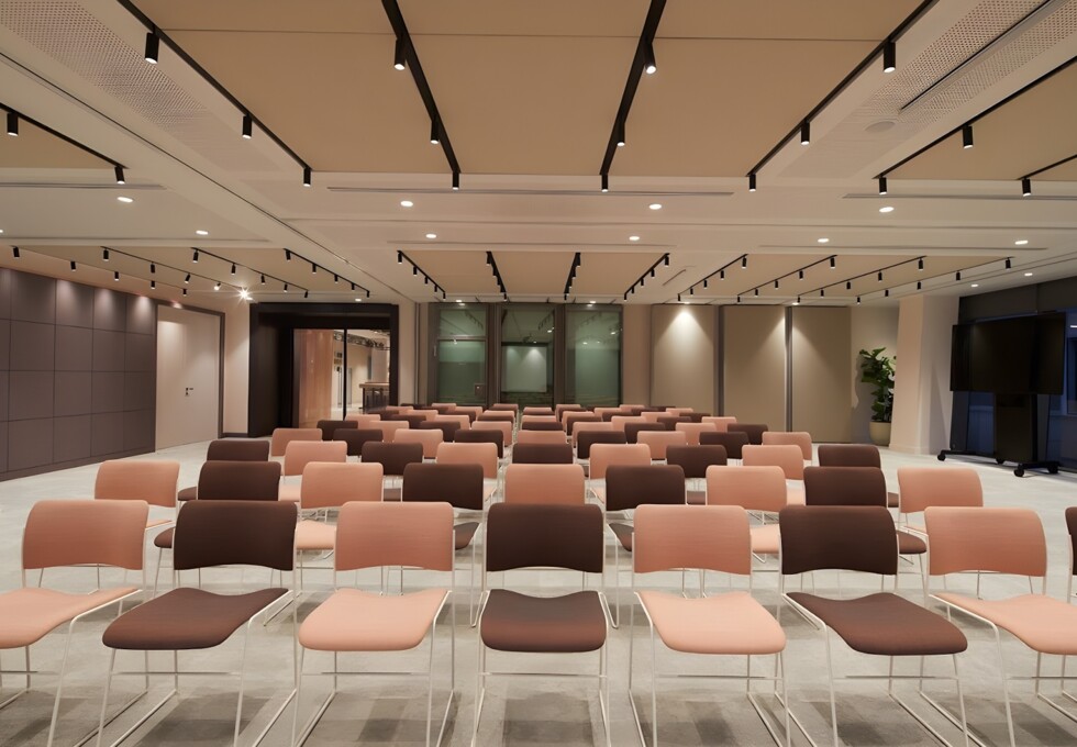Event space hire - Watling Street, Land Securities Group PLC at St Paul's