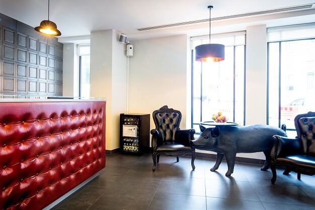 Reception in Little Britain, The Office Serviced Offices (OSiT), St Paul's