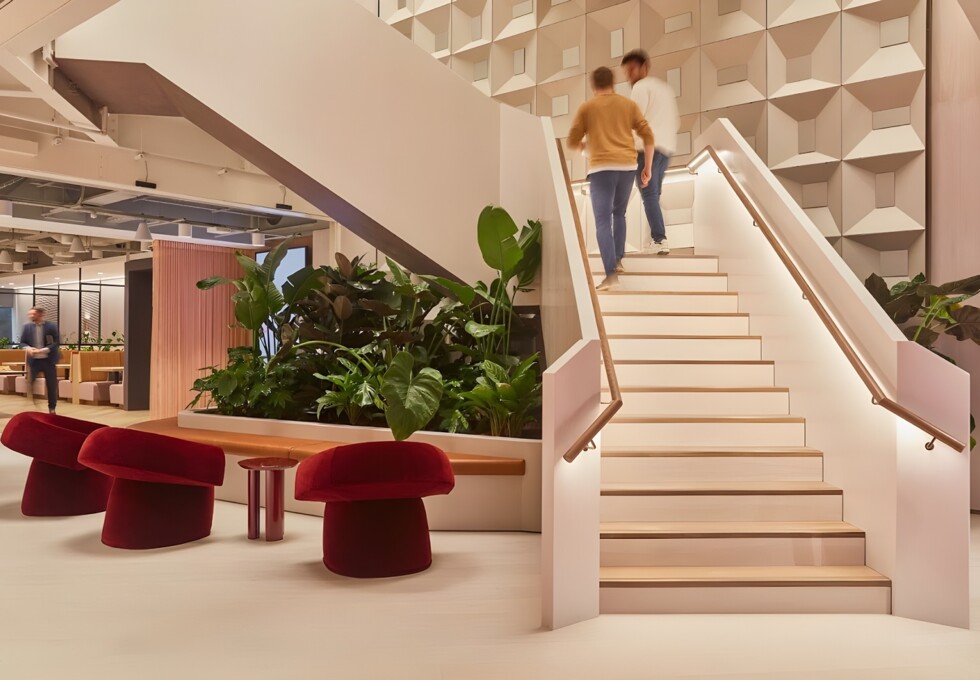 The hallway in Watling Street, Land Securities Group PLC, St Paul's