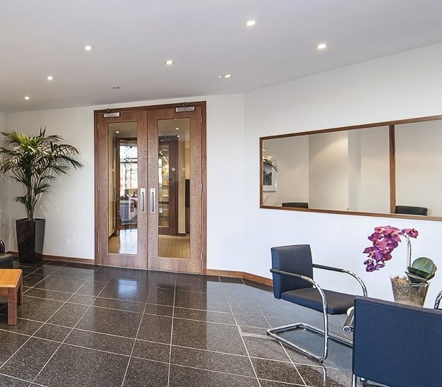 Breakout space for clients - The Square, Regus in Stockley Park