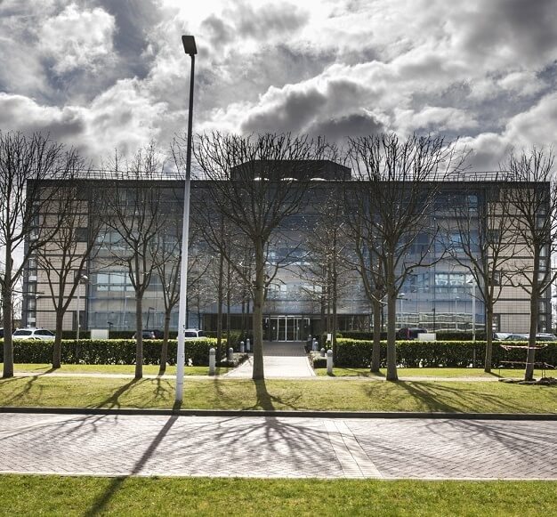 Building pictures of The Square, Regus at Stockley Park