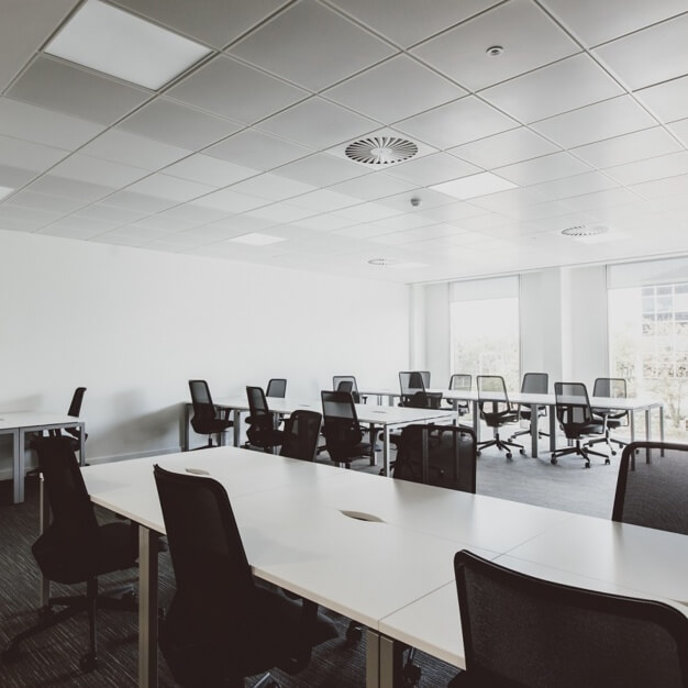 Dedicated workspace, Longwalk, Orega in Stockley Park