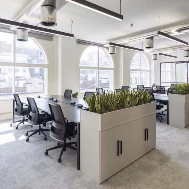 Private workspace in Bedford Street, Situu (Strand)