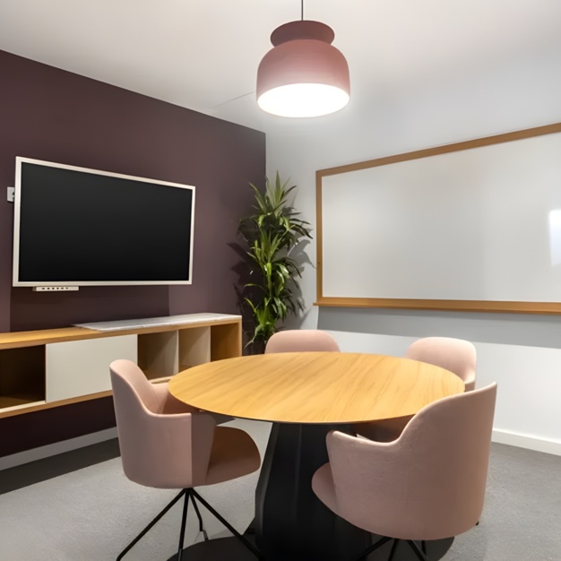 Meeting rooms in High Street, Regus, Stratford