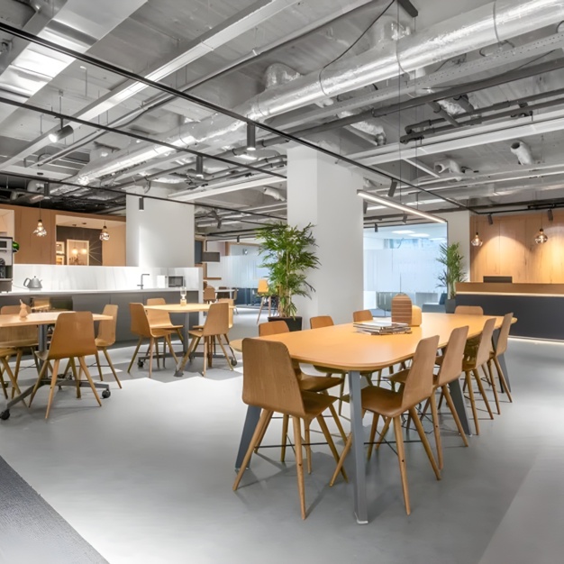 Reception - High Street, Regus in Stratford
