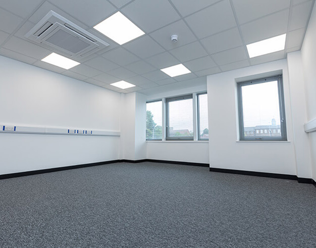 Unfurnished workspace in Kempshott Road, Access Storage, Streatham