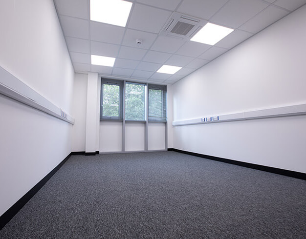 Unfurnished workspace - Kempshott Road, Access Storage, Streatham
