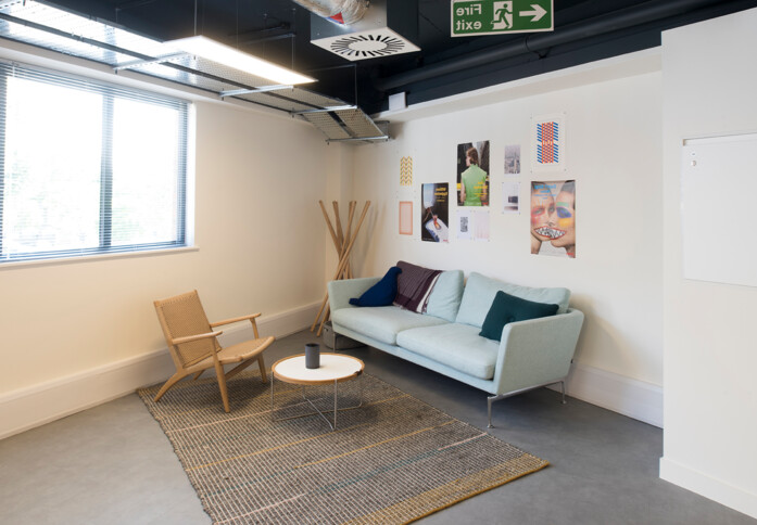 The Breakout area - The Causeway, Regus (Teddington)