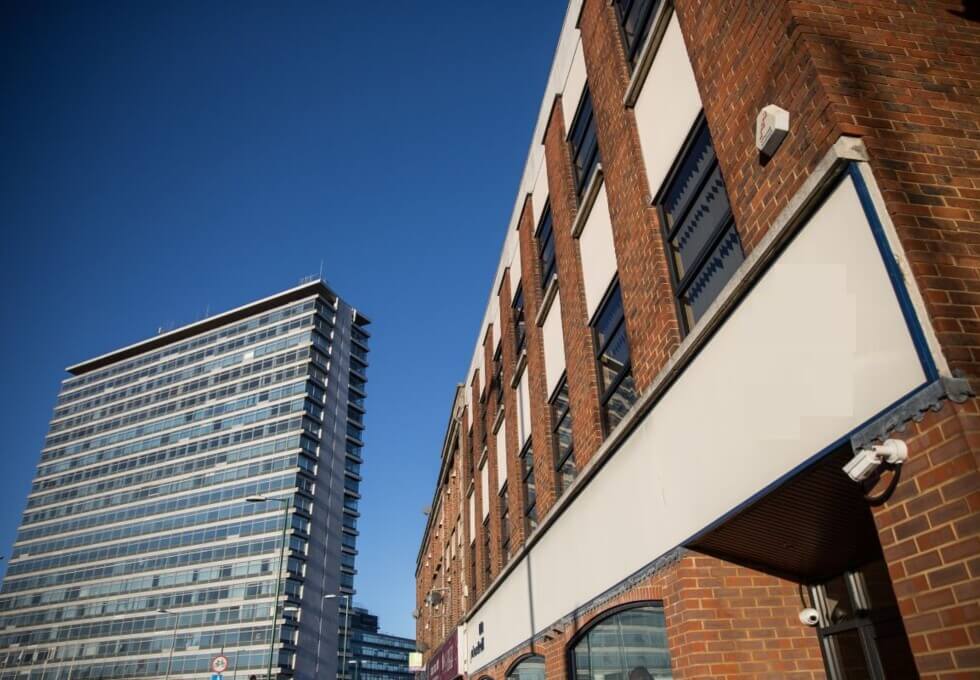 Building pictures of The Broadway, Stonecot Homes at Tolworth