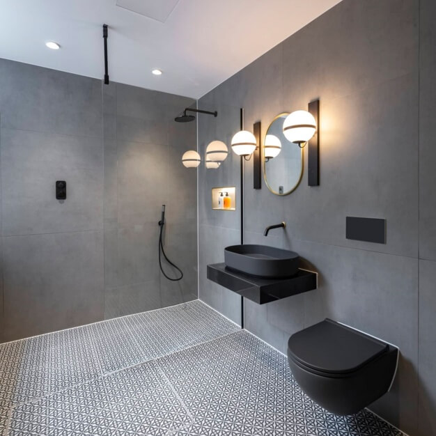 Bathroom facility in Grosvenor Gardens, Workpad (Victoria)
