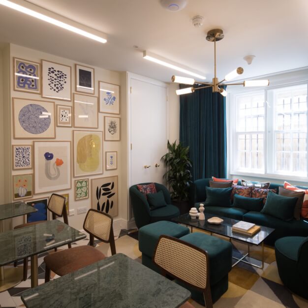 Breakout space for clients - Buckingham Palace Road, The Arterial Group Ltd in Victoria