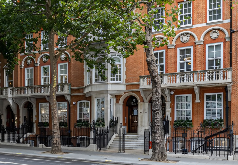 Building outside at Buckingham Palace Road, The Arterial Group Ltd, Victoria