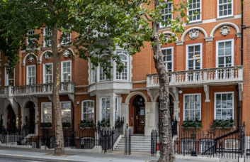 Building outside at Buckingham Palace Road, The Arterial Group Ltd, Victoria