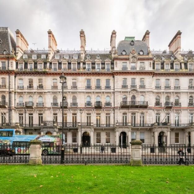 Building pictures of Grosvenor Gardens, The Arterial Group Ltd (Victoria)