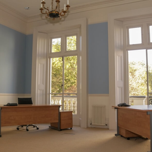 Dedicated workspace, Eccleston Square - Victoria