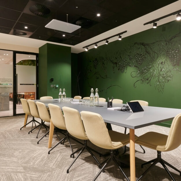 Meeting rooms in Podium East Broadway, Landmark Space, Victoria