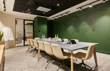 Meeting rooms in Podium East Broadway, Landmark Space, Victoria