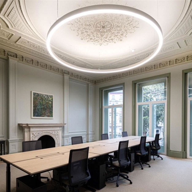 Private workspace, Grosvenor Gardens, KNIGHT FRANK in Victoria