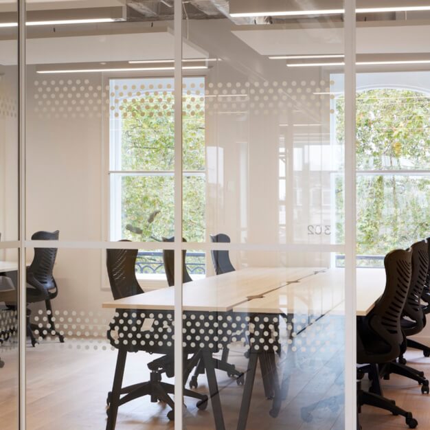 Private workspace, Grosvenor Gardens, X and Why Ltd in Victoria