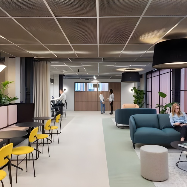 The breakout area - Victoria Street in London (Land Securities Group PLC)