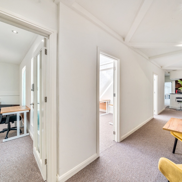 Breakout space for clients - Stamford Street, WorkHub 56 Ltd in Waterloo