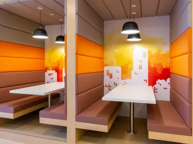 Client breakout area at Lower Marsh Road, Regus in Waterloo