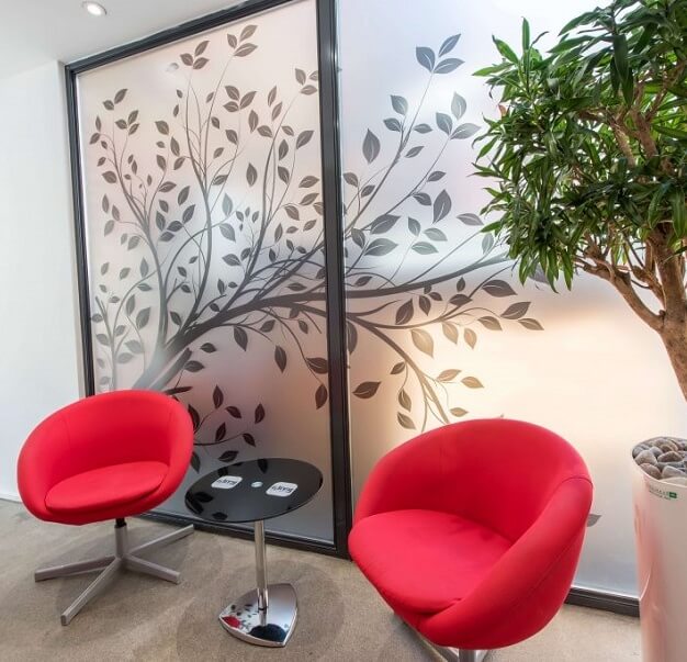 Client Breakout space - Westminster Bridge Road, Lenta in Waterloo