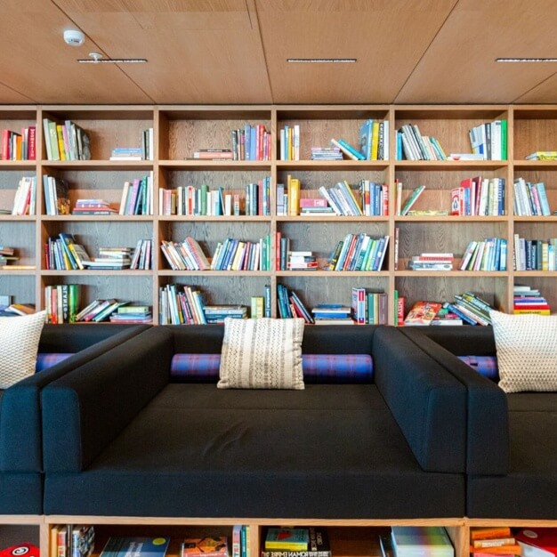 Client breakout space - York Road, WeWork (Waterloo)