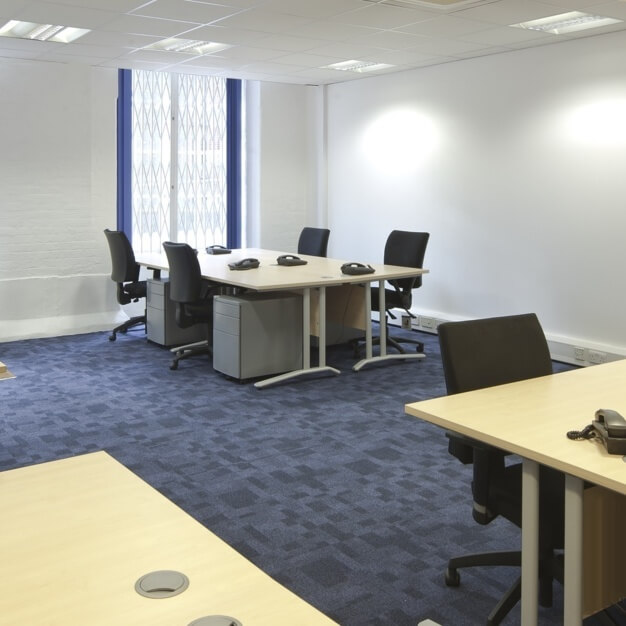 Dedicated workspace in Waterloo Road, Lenta, Waterloo