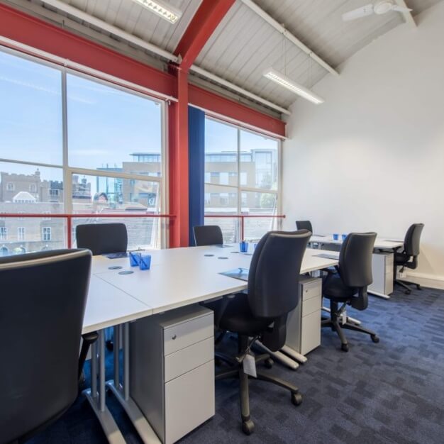 Private workspace in Westminster Bridge Road, Lenta (Waterloo)