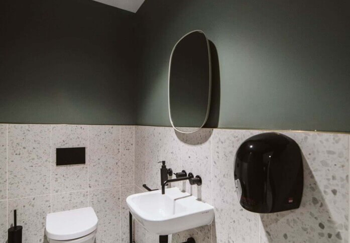 Bathroom facility at Settles Street, PG High Cross Ltd (Whitechapel)