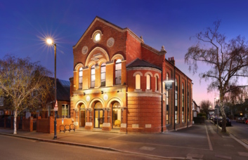Building outside at Quicks Road, Hawkscrest Ltd, Wimbledon