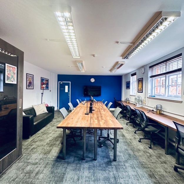 Private workspace - Wimbledon Hill Road Wimbletech CIC