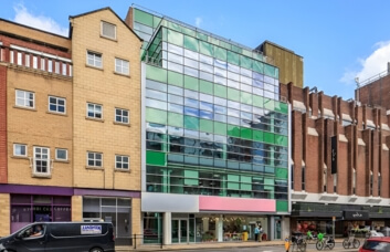 The building at St George's Road, Regus in Wimbledon