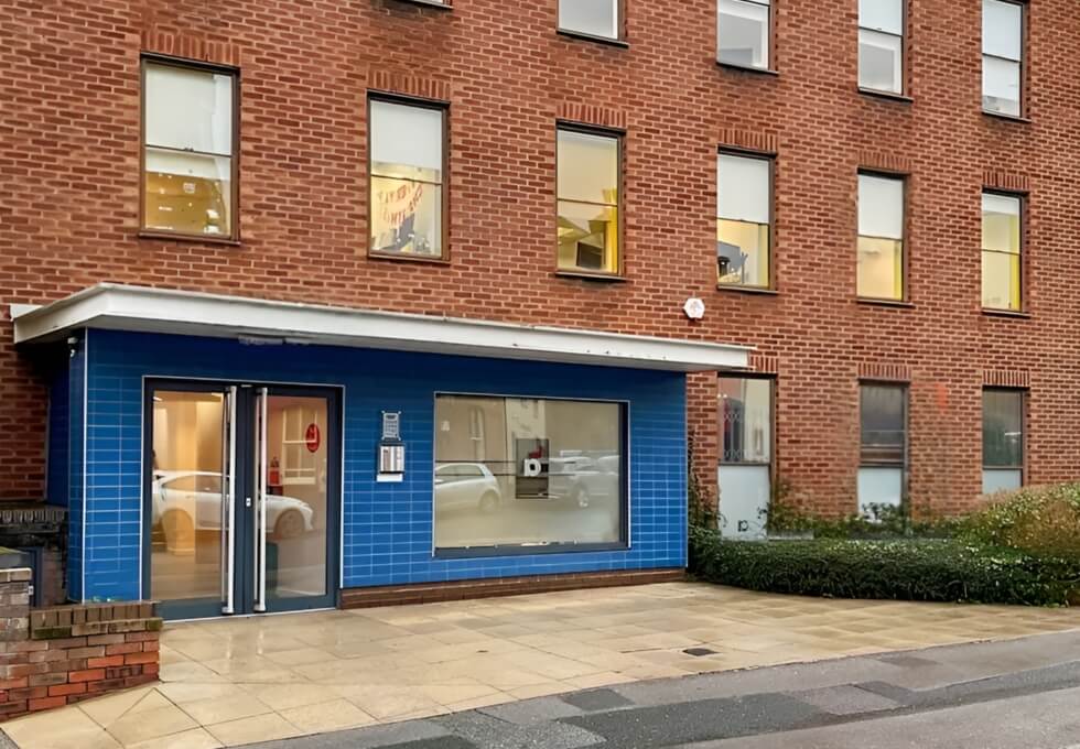 The building at Stamford Street, Regus in Altrincham