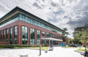 The building at Wilmslow Road, Regus in Didsbury
