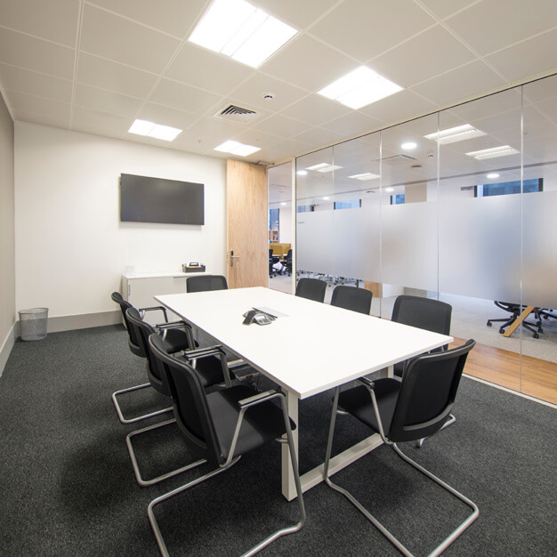 Boardroom at Mann Island (Liverpool), Regus