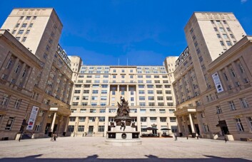Building outside at Exchange Flags, Regus, Liverpool