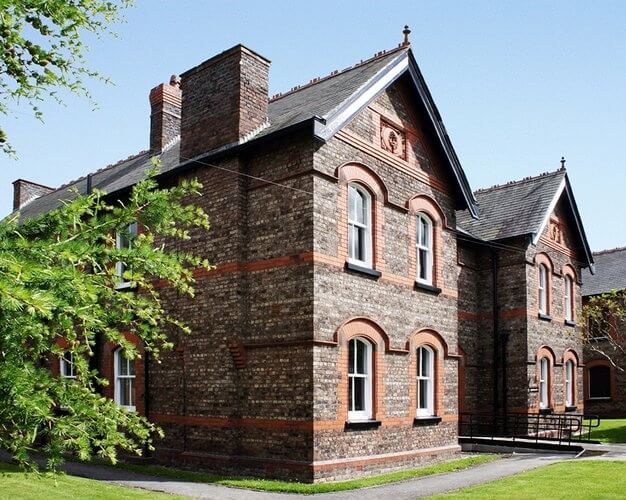 Building outside at Longmoor Lane, NBT Offices Ltd, Liverpool
