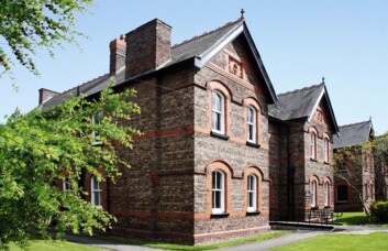 Building outside at Longmoor Lane, NBT Offices Ltd, Liverpool